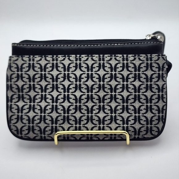 Fossil Wristlet Black & Gray Signature Canvas & Leather With Keychain - Picture 2 of 8